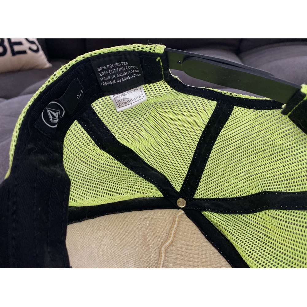 🐙 Volcom Hats 🐙 - Picture 5 of 6